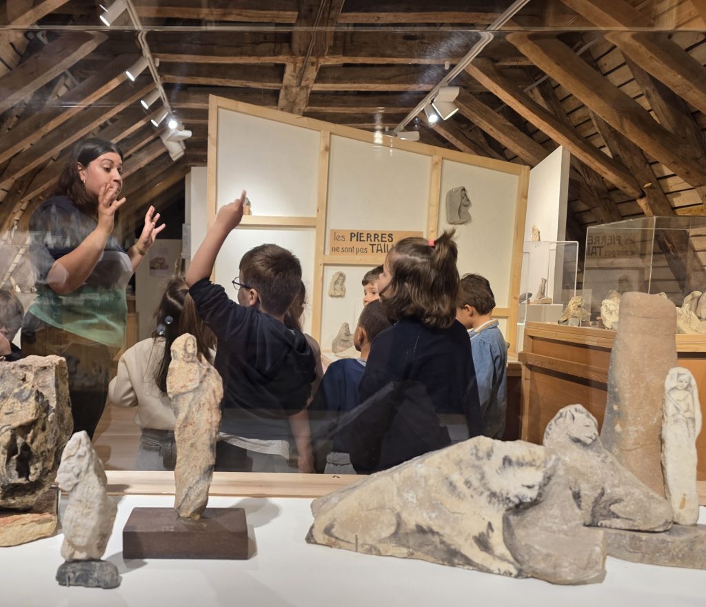 Visite du musée Cécile Sabourdy à Vicq sur Breuilh